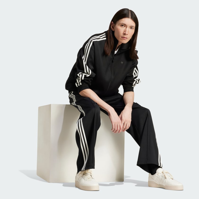 完売の予感！アディダスから”モノトーン × オーバーサイズ”な新作