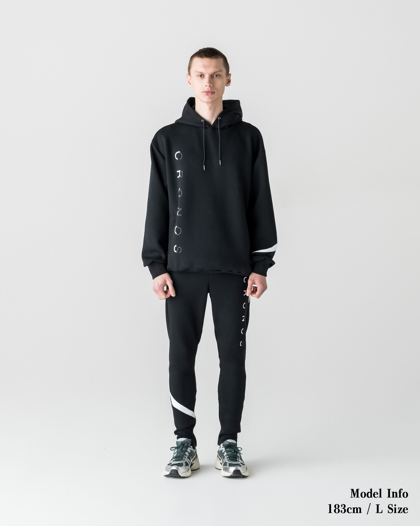 CRONOS LIGHTWEIGHT HYBRID HOODIE【BLACK】