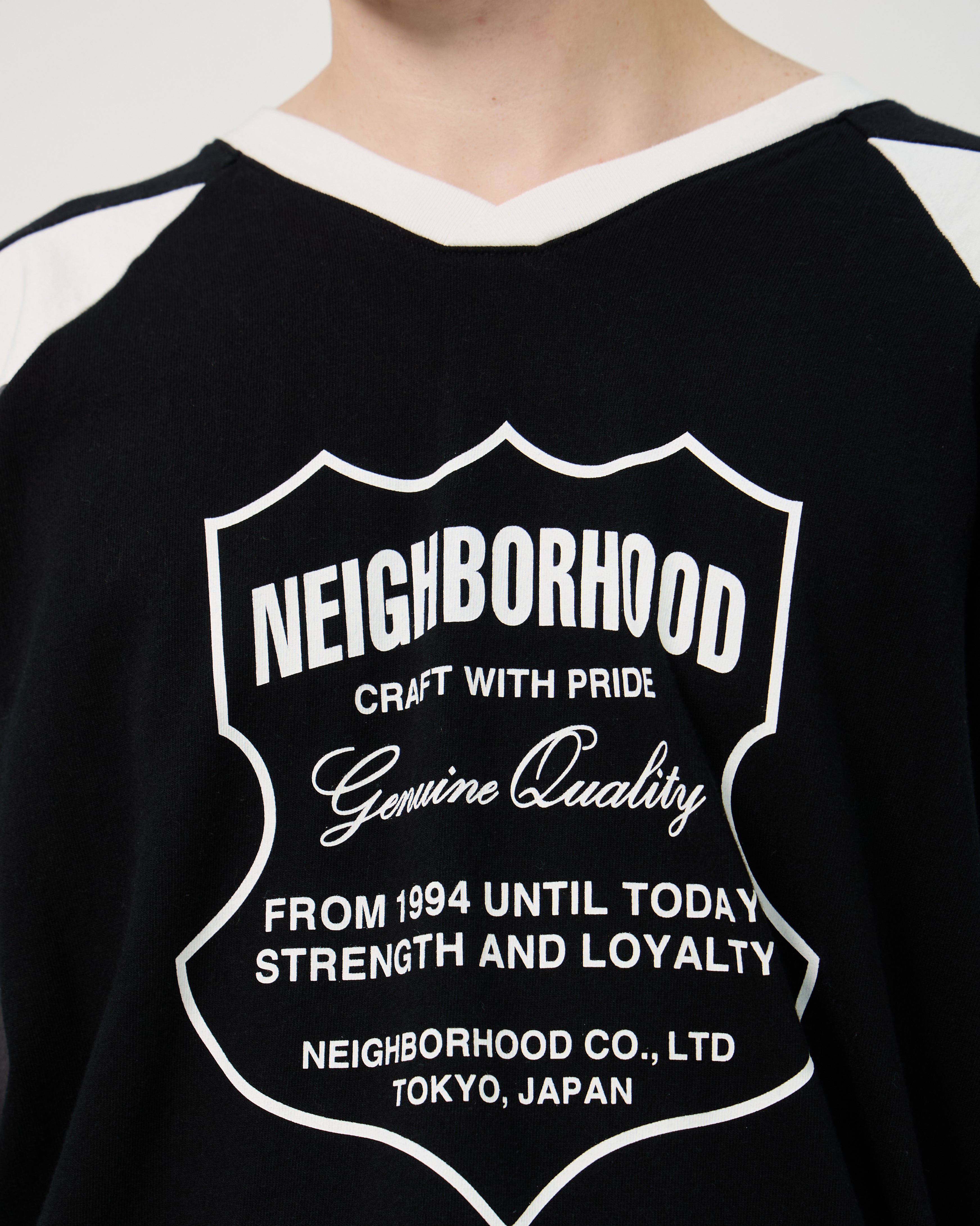 Neighborhood Hockey L/S Tee | Black
