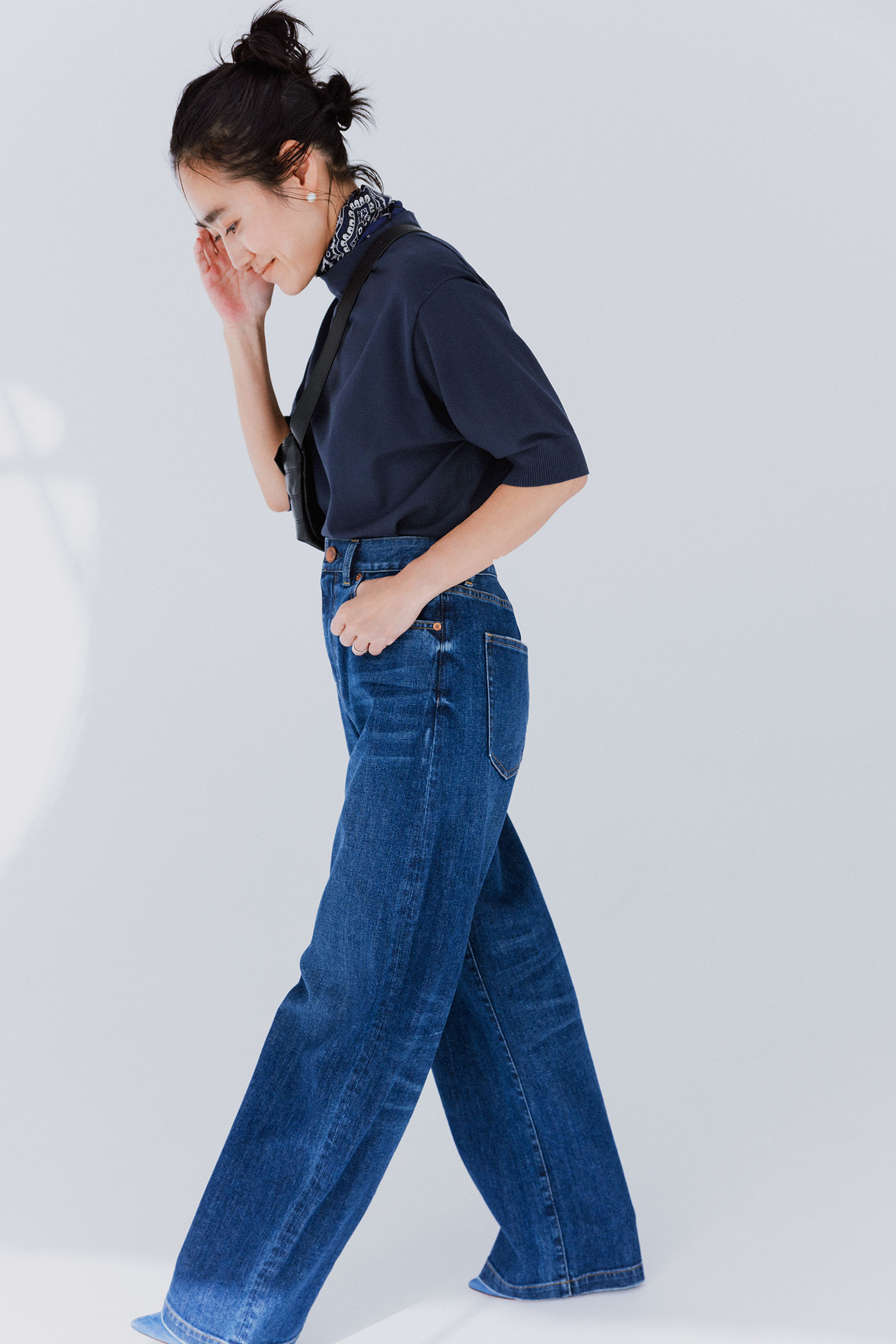 23区】金子綾×23区DENIM 大人のデニムの楽しみ方| ファッション通販