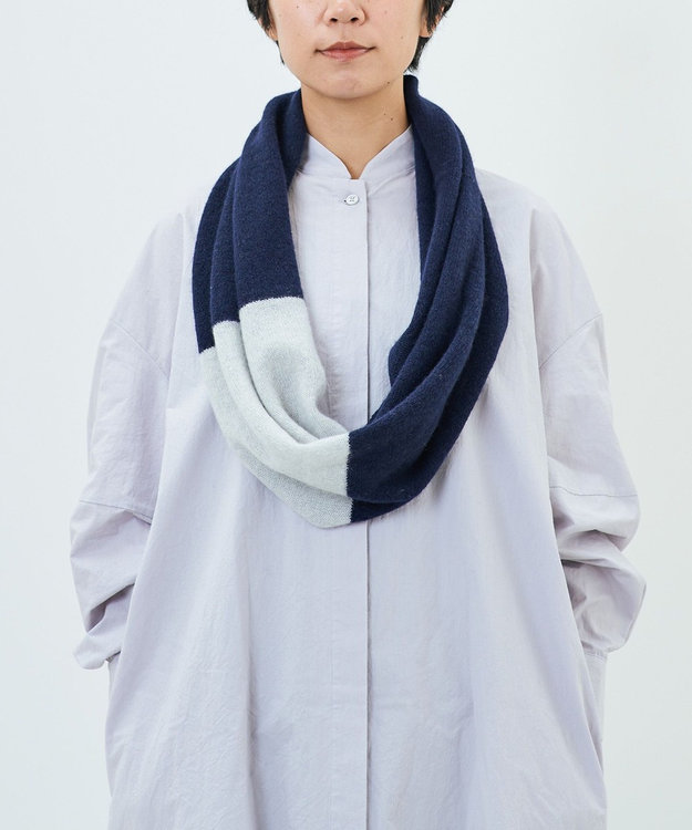 上質な素材と手仕事から生まれたニット〉ホワイトカシミヤ100％の