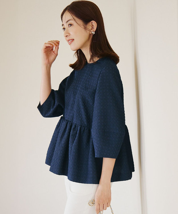 一部店舗限定/洗える】プレザンスジャカード ペプラム ブラウス / 23区