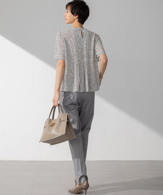 接触冷感/吸水速乾】ペインティングプリント ブラウス / 23区