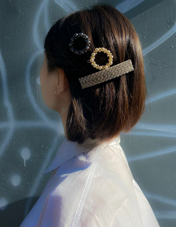 特別な日を彩るヘアアクセサリーのスタイルアレンジ例 | acca(アッカ