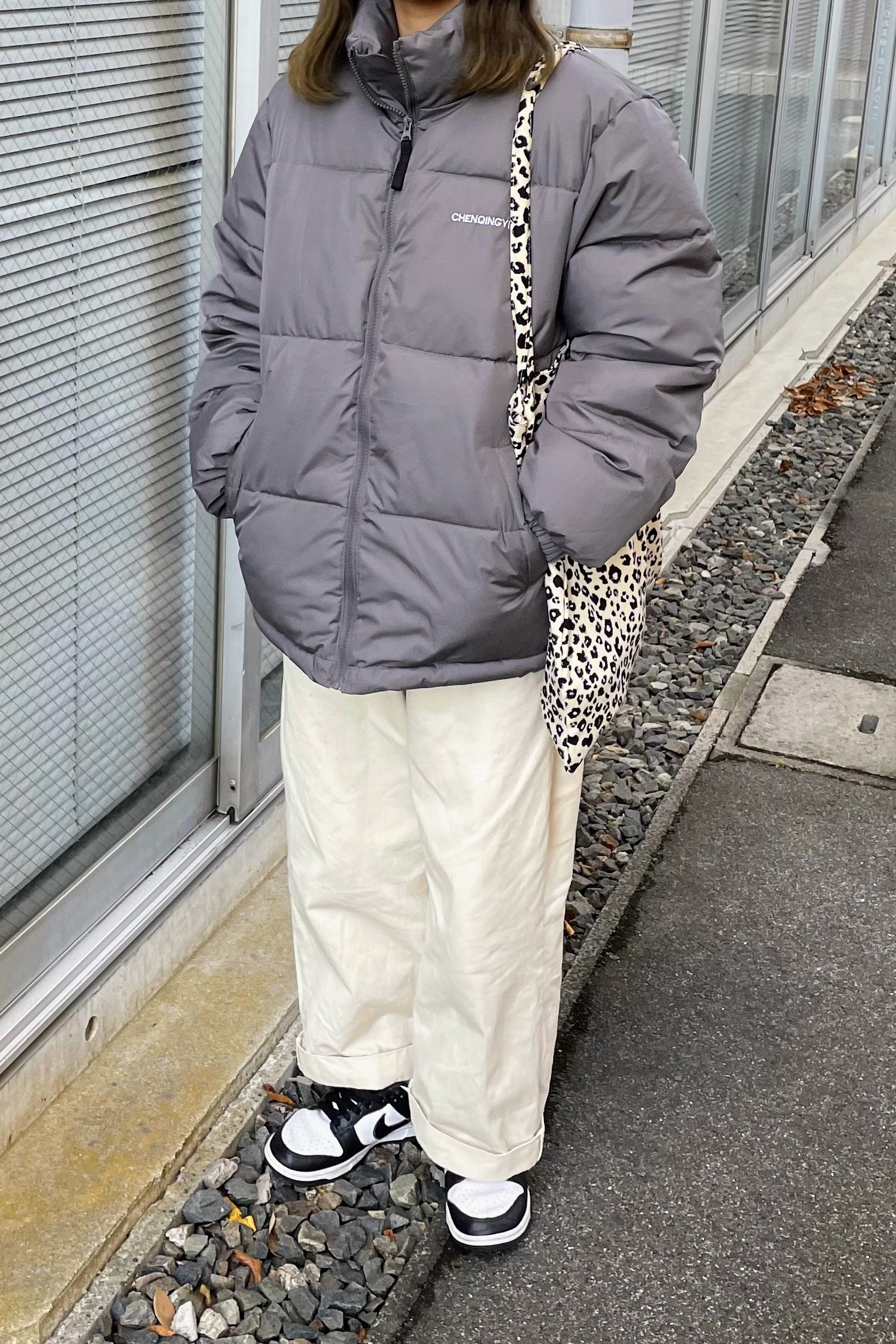 グレーダウンジャケット DPA61132 – CRAMMY