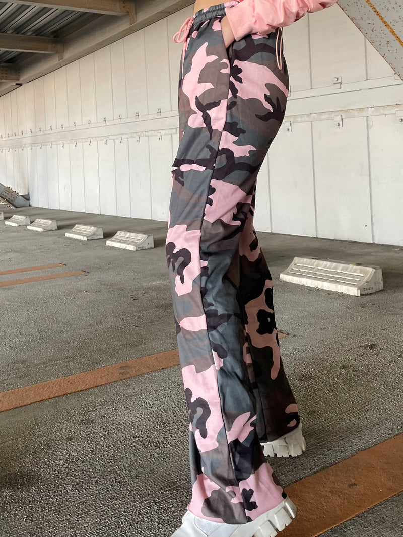 カモフラピンクパンツ DPB39055 – CRAMMY