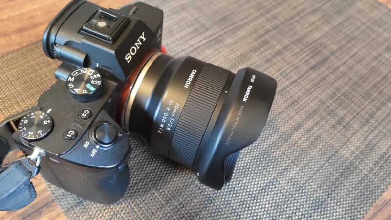 作例・レビュー】タムロン 20mm F2.8 | 軽量で寄れる広角単焦点レンズ