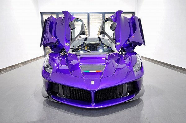 そのボディカラー名は「Viola Alhumaid」。UAEドバイのオーナーに納車