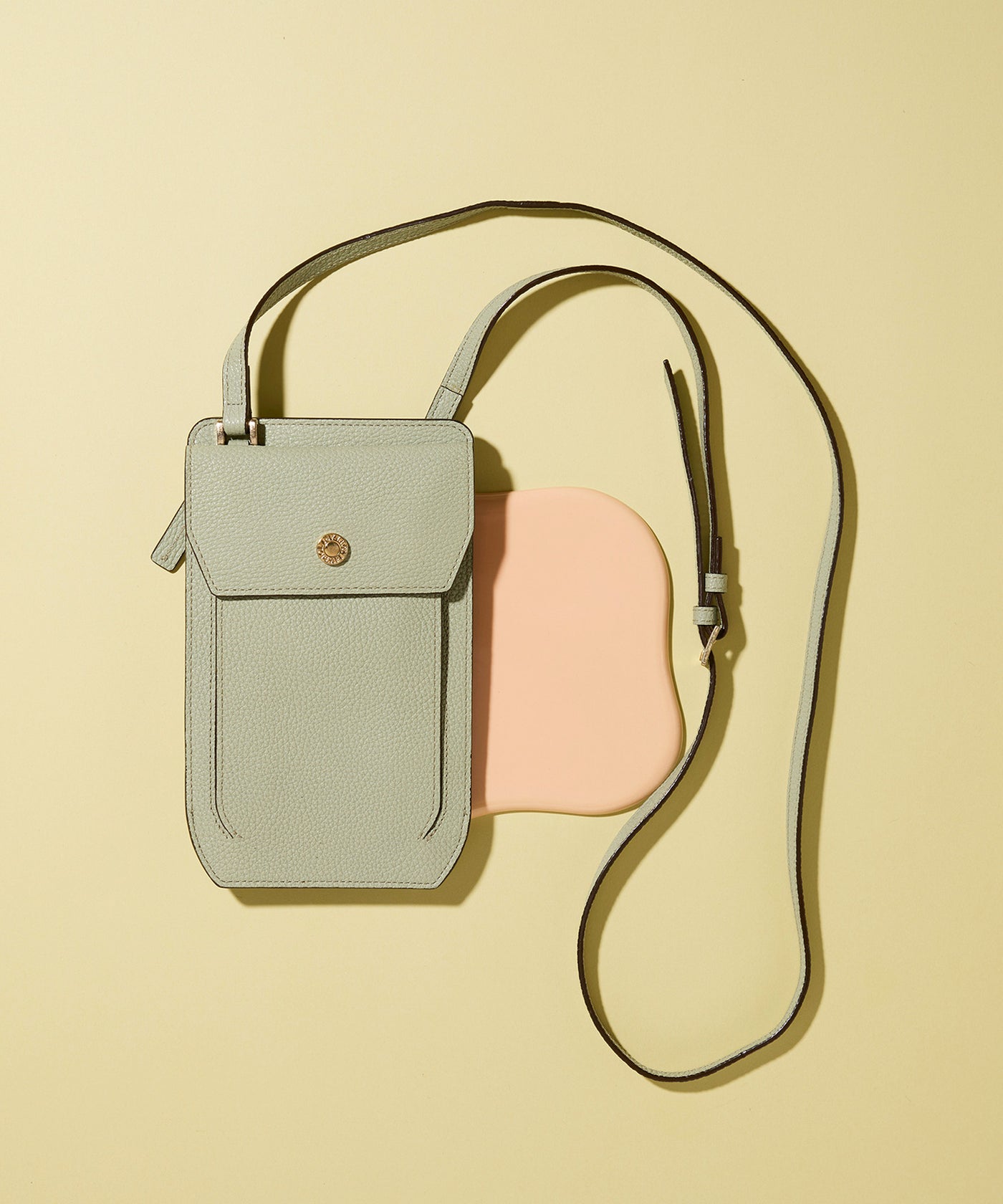 LEAN リーン バイカラー レザー スマホショルダー – TOPKAPI（トプカピ）