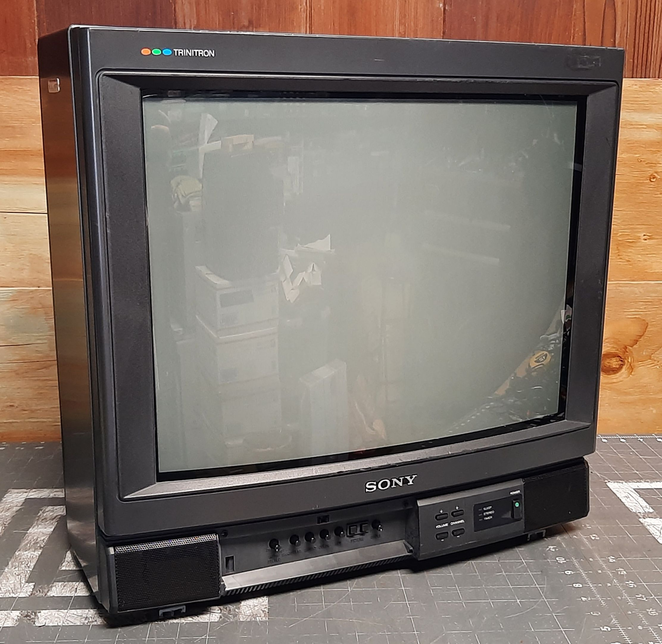 Sony KV-20TS10 | CRT Database