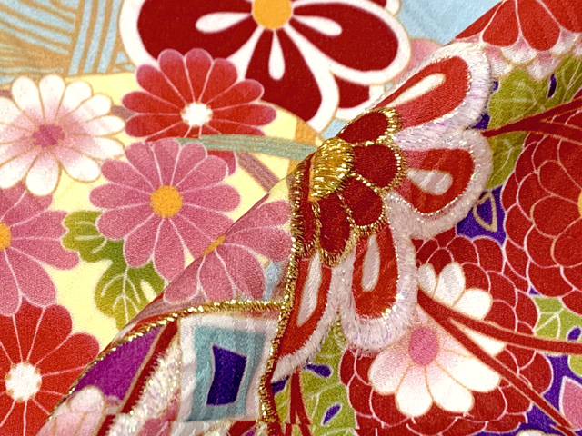 七五三 着物 7歳 絵羽柄の古典柄の四つ身の子供着物(合繊) 単品【水色