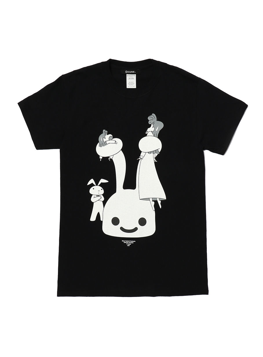 23rd COLLAB T-SHIRT クレヨンしんちゃん背後にぬいぐるみ｜ウサギが