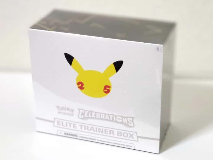 ポケモン25周年の海外ポケカ『エリートトレーナーボックス』開封