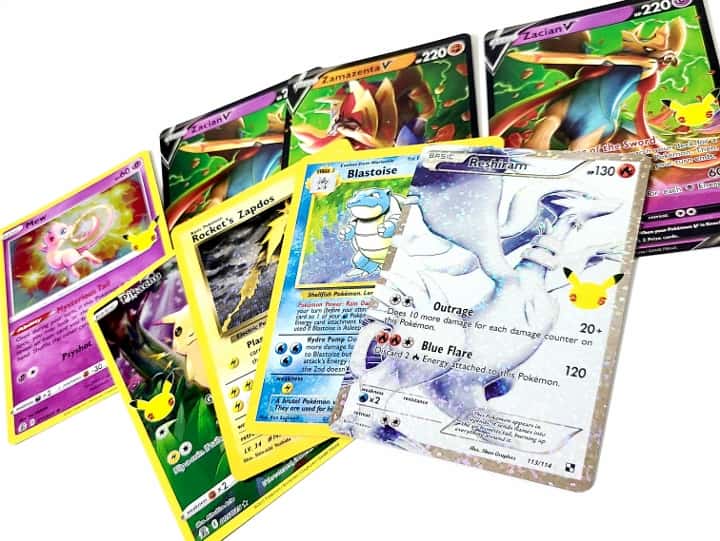 ポケモン25周年の海外ポケカ『エリートトレーナーボックス』開封