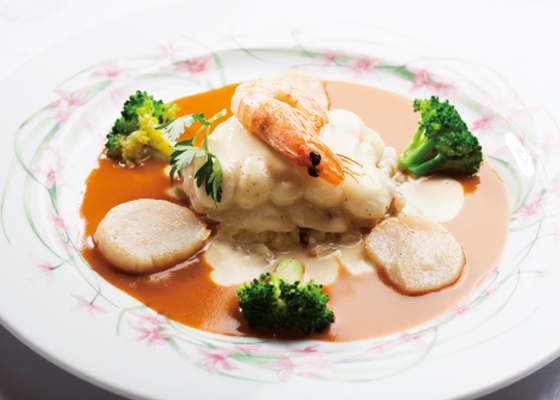 終戦から5年、日本のフレンチを牽引した名店「エスコフィエ」 - 料理王国