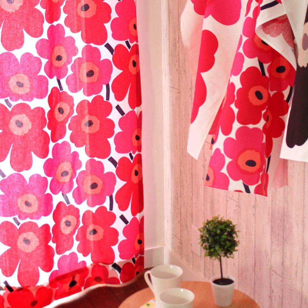 本場フィンランドのマリメッコカーテン「ピエニウニッコ」2色 カーテン