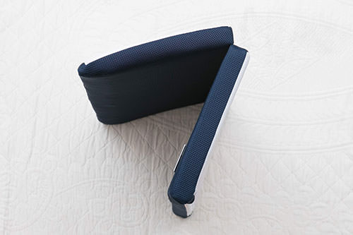 ASHI MAKURA 整体足枕 | CURE:RE（キュアレ）