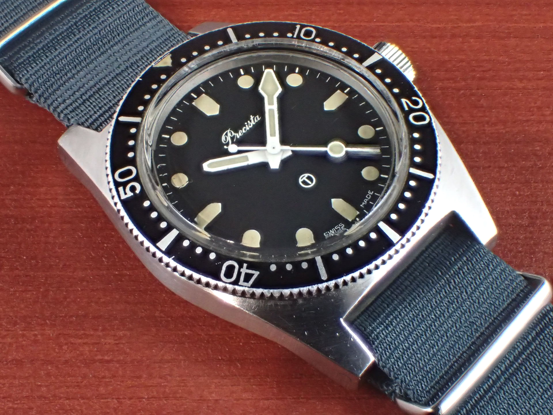 プレシスタ イギリス海軍 ダイバーズウォッチ オートマチック 1980年代