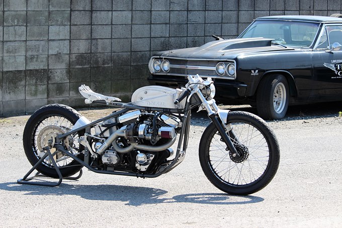 ハーレー エボリューション FLHTCU 1998のカスタムカフェレーサー・TWO