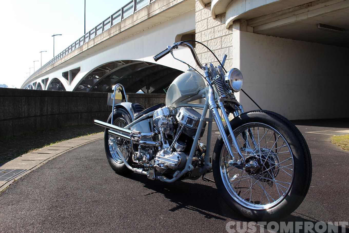 ハーレー A-SYKS S&Sパンヘッドのチョッパーカスタム・エーシックス