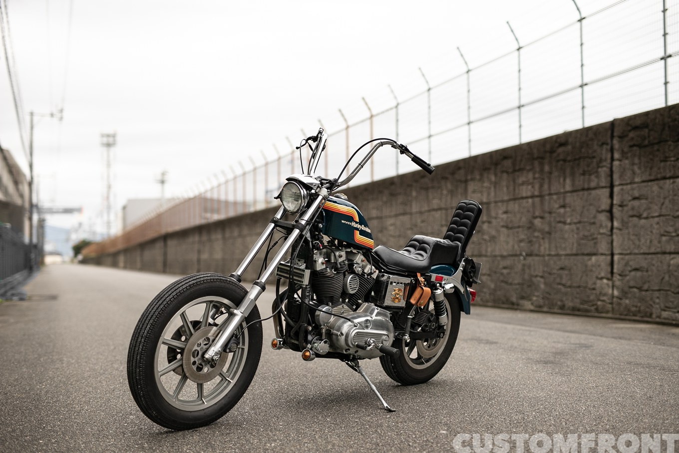 ウエストヴィレッジカスタムサイクルズのアイアンショベルスポーツの