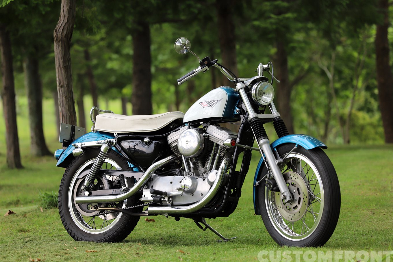 スポーツスターXLH883のXLCH(アイアンスポーツ)スタイルカスタム 1996