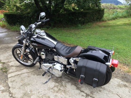 ハーレーFXDL ダイナローライダー シート張替え - CUSTOM