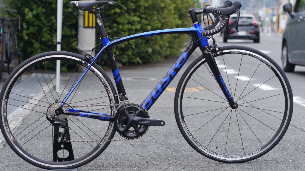 2021年モデル「GUSTO」グスト 「 RCR Team DURO EVO 」ロイヤルブルー