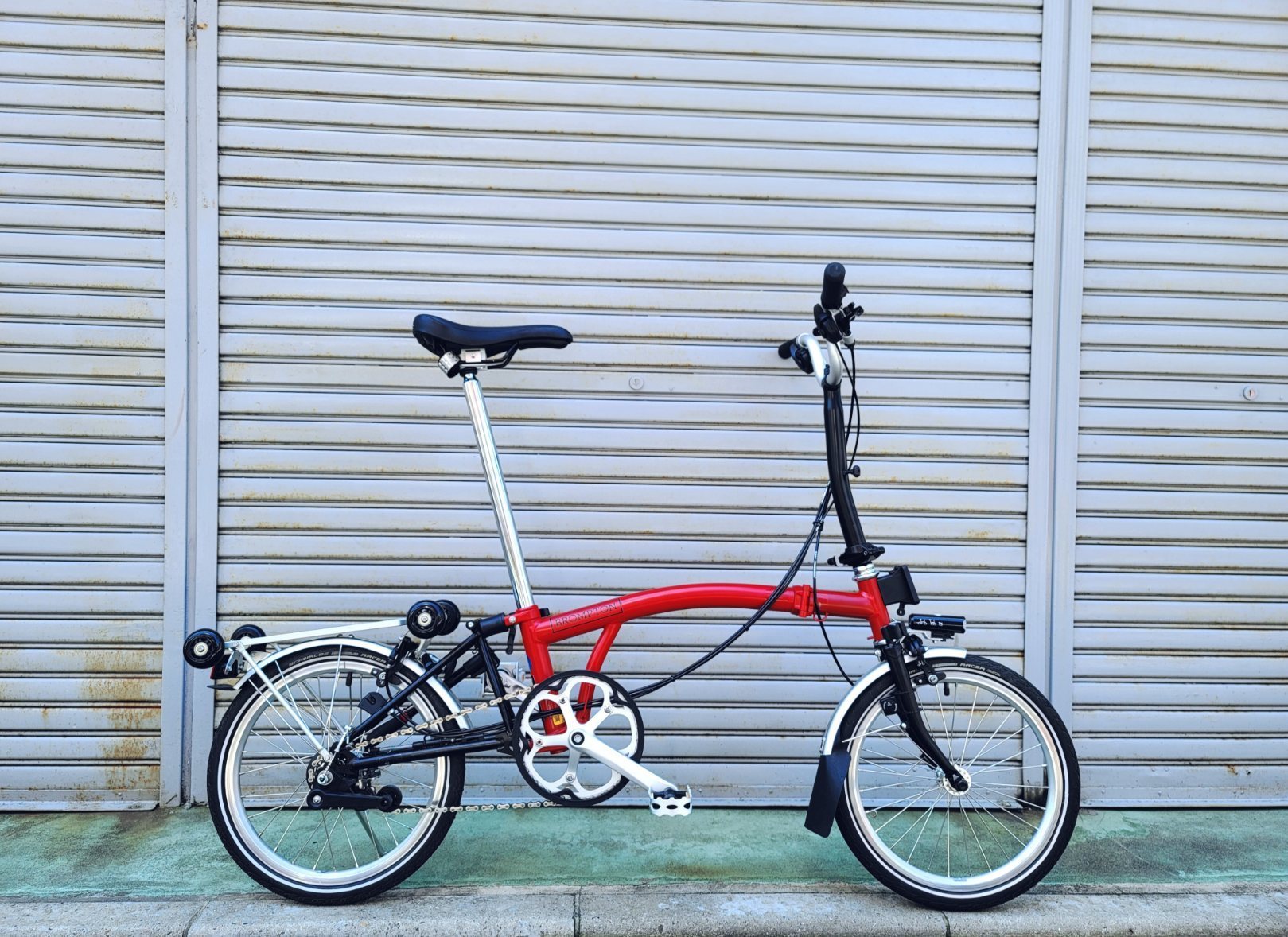 Brompton × リアキャリア】サイクルハウスしぶやオリジナル CNCリア