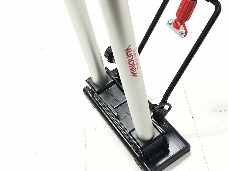 ミノウラ MINOURA ポータブル型リム振れ取り台/センターゲージコンボ