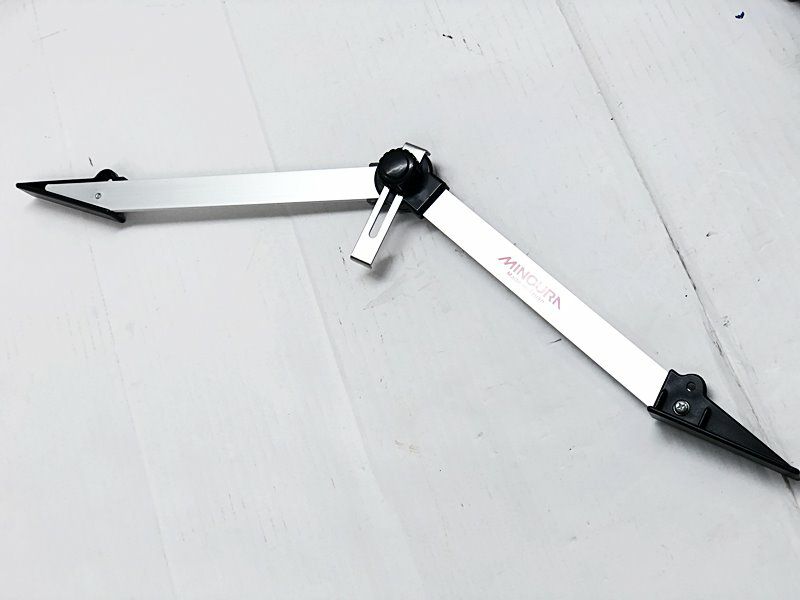 ミノウラ MINOURA ポータブル型リム振れ取り台/センターゲージコンボ