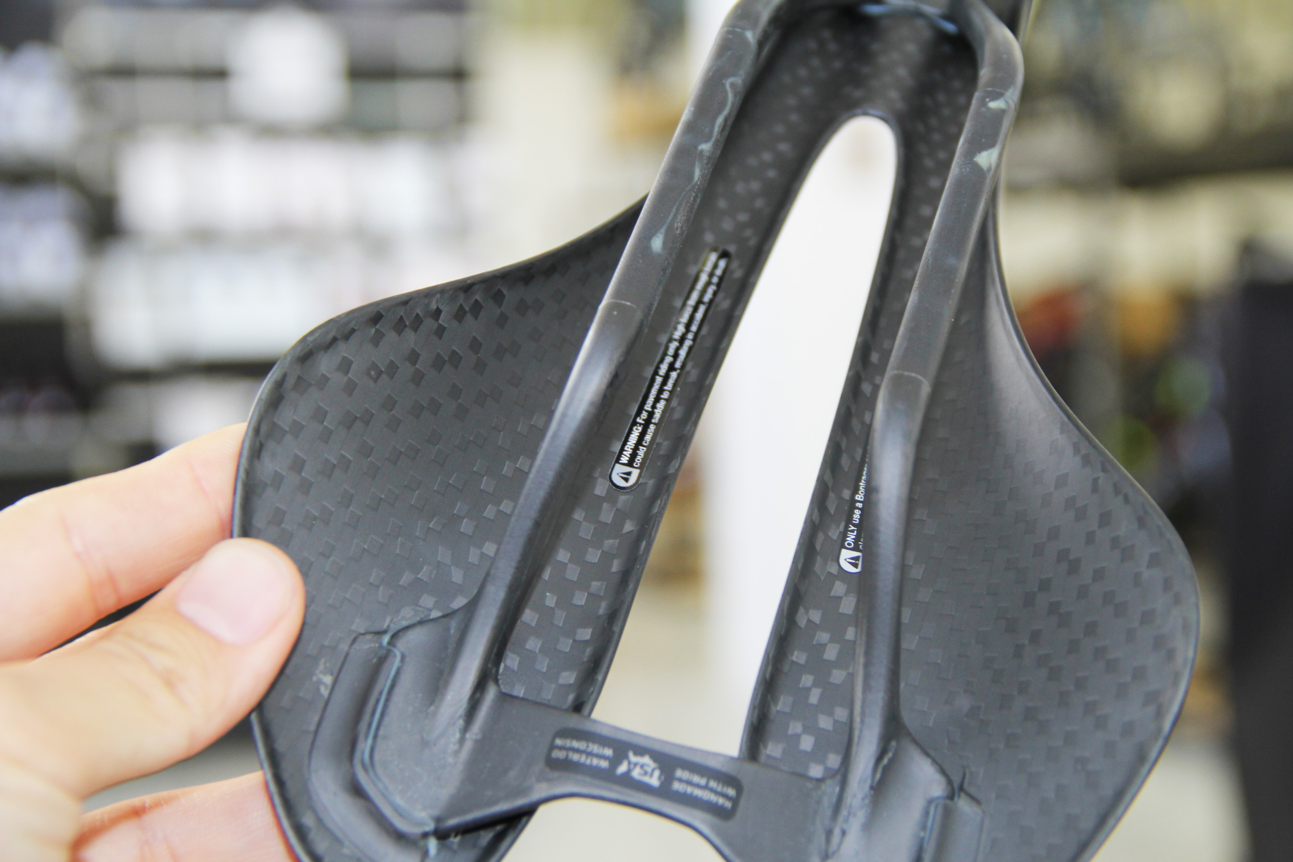 Bontrager（ボントレガー）史上最軽量サドル「XXX Carbon」登場