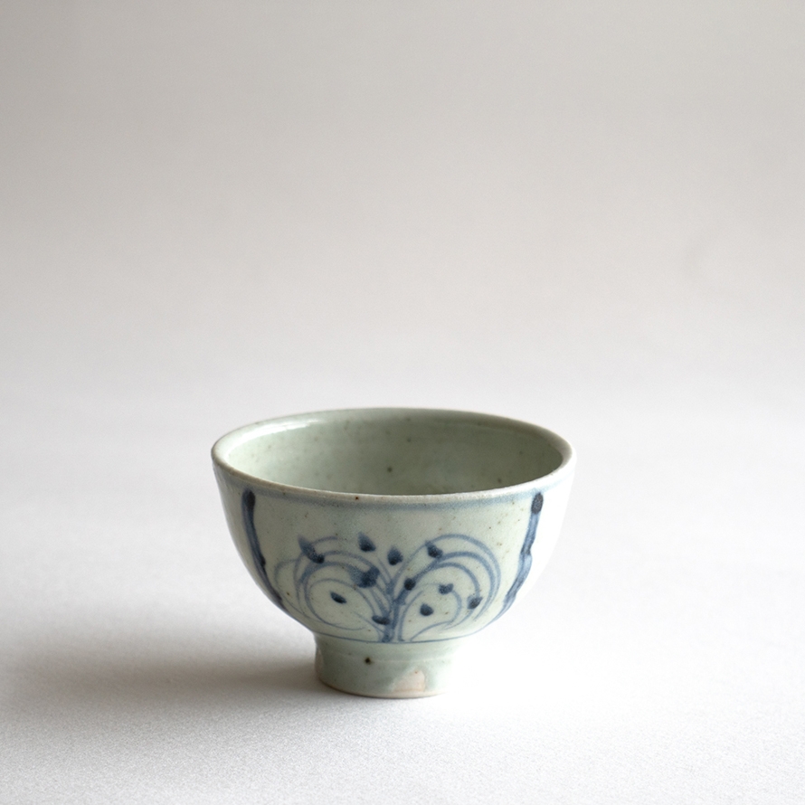 吉田崇昭】染付碗形茶杯｜きみくらオンラインショップ