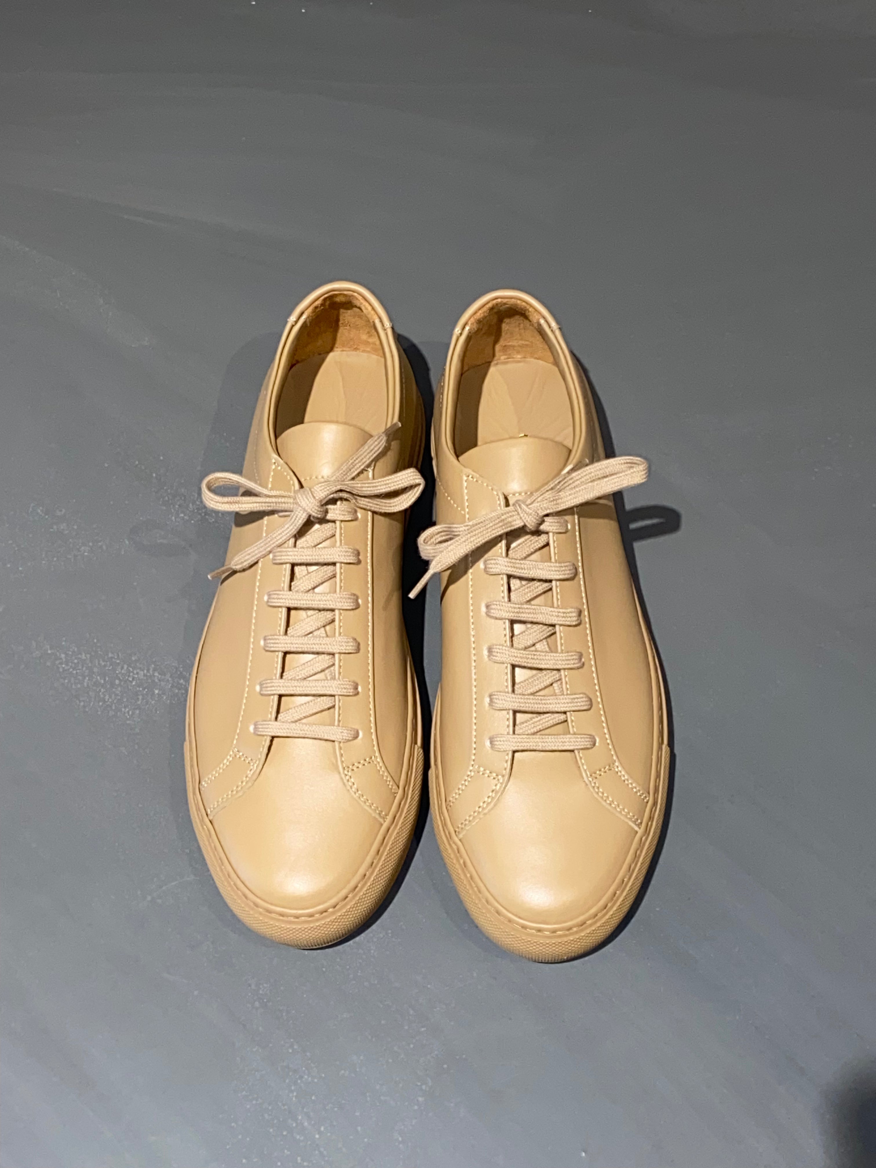 COMMON PROJECTS 1528 ORIGINAL ACHILLES LOW CLAY – Daniele Dentici Men