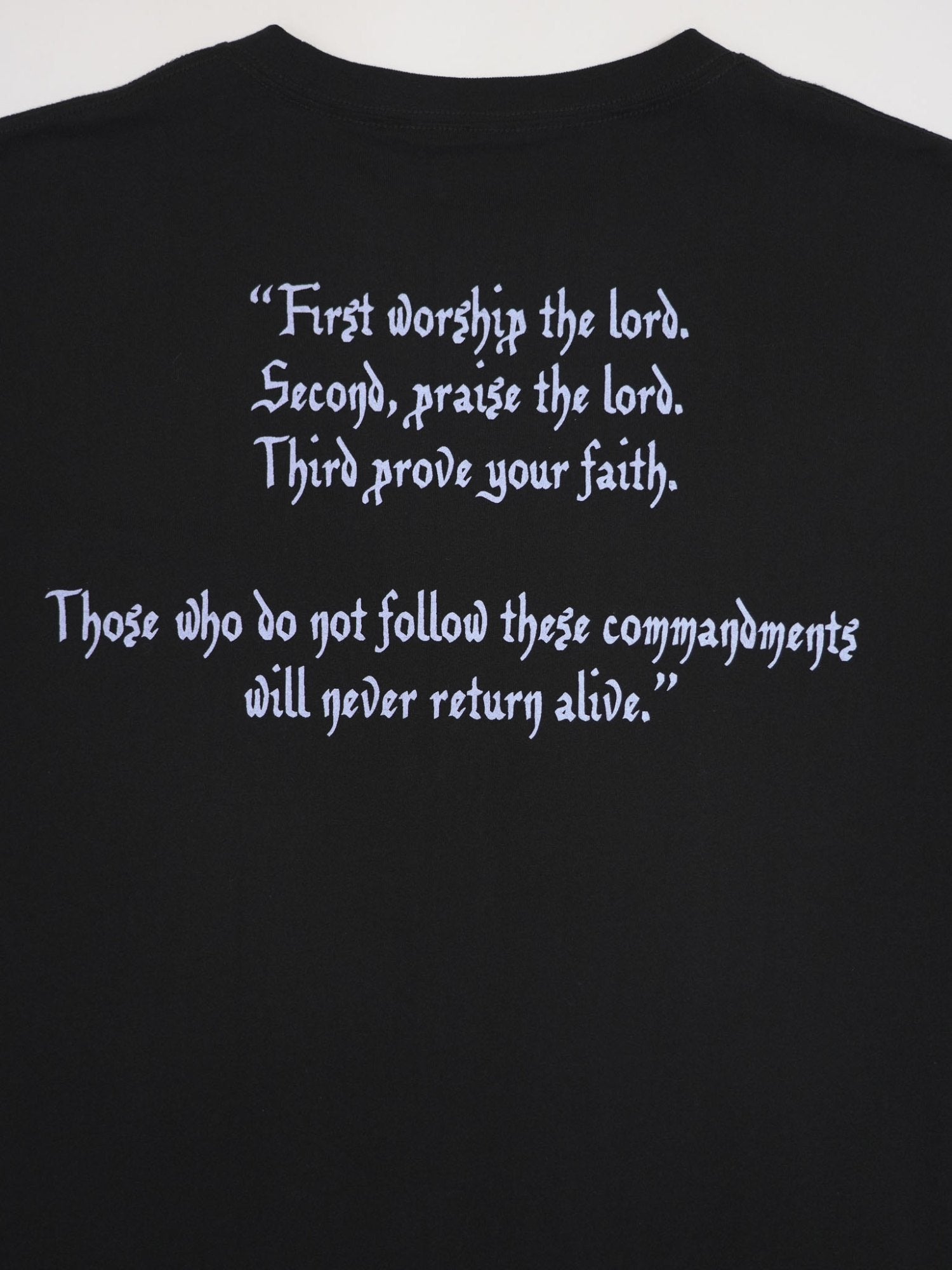 俺だけレベルアップな件 石像Tシャツ XLサイズ – DAN