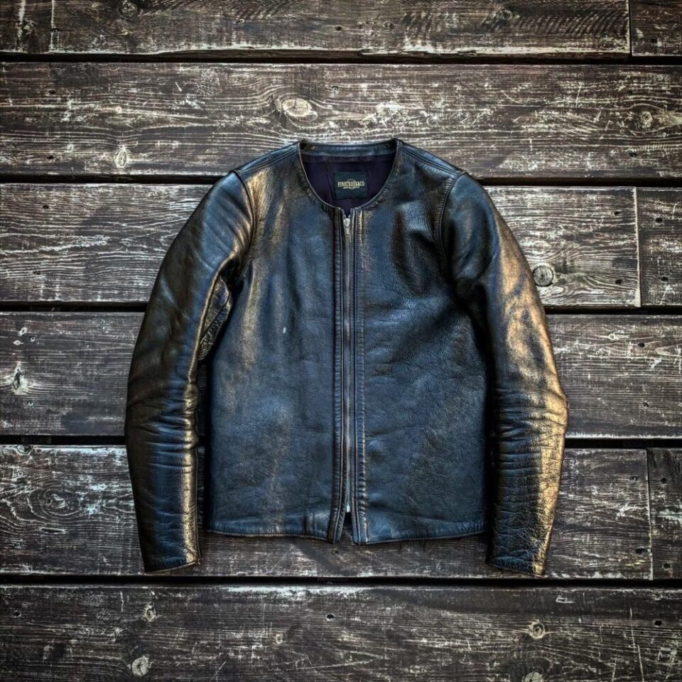 E7BC48D3-C872-4940-98B6-