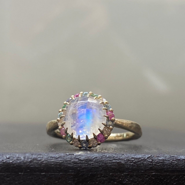 新作＊ホワイトポンポネ＊ | パーセル ジュエリー | ショップブログ