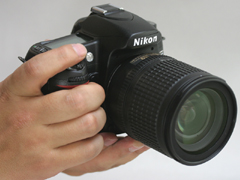 ニコン、D80レンズキットを9月15日に発売延期