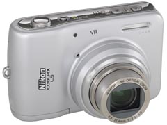 ニコン、VR搭載の5倍ズームモデル「COOLPIX L5」