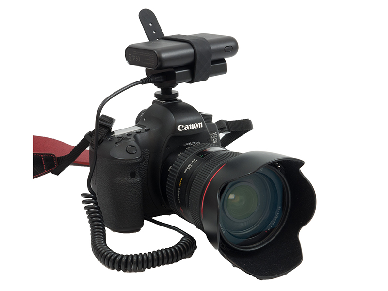 キヤノン・ニコンの一眼レフをモバイルバッテリーで使用 - デジカメ Watch