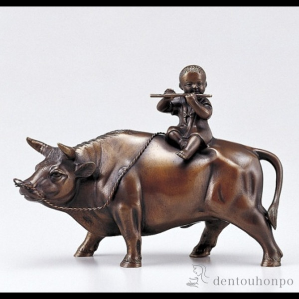 送料無料】 銅製 立牛童子 8号 / お正月 新年 子 辰 龍 午 丑 高岡銅器