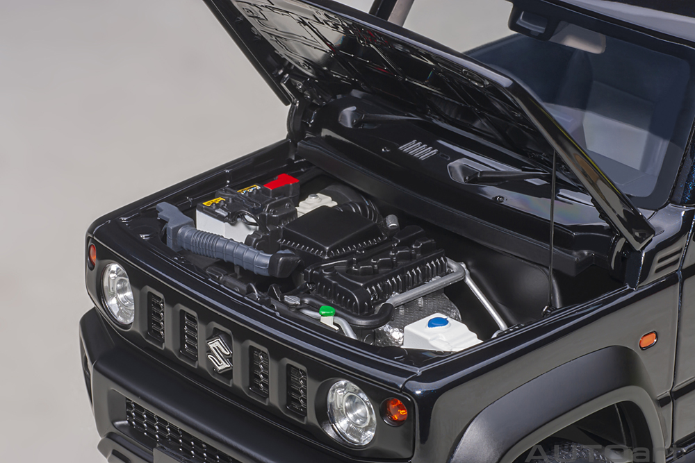 オートアート 1/18 スズキ ジムニー シエラ （JB74） ブラックパール