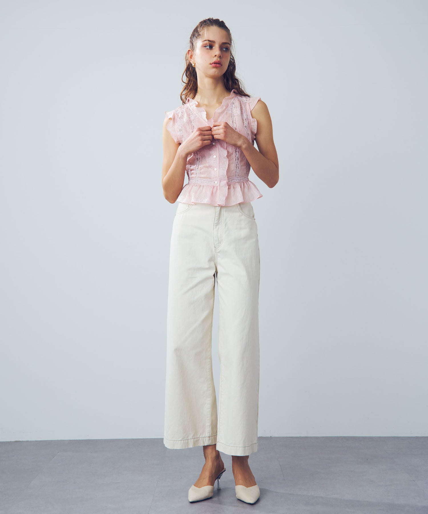 シアーストライプレースブラウス