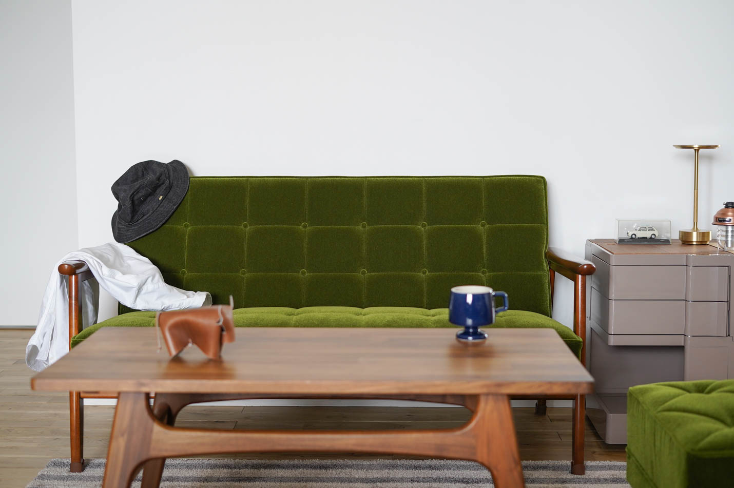 カリモク60 Kチェア 2シーター モケットグリーン［W36143QW