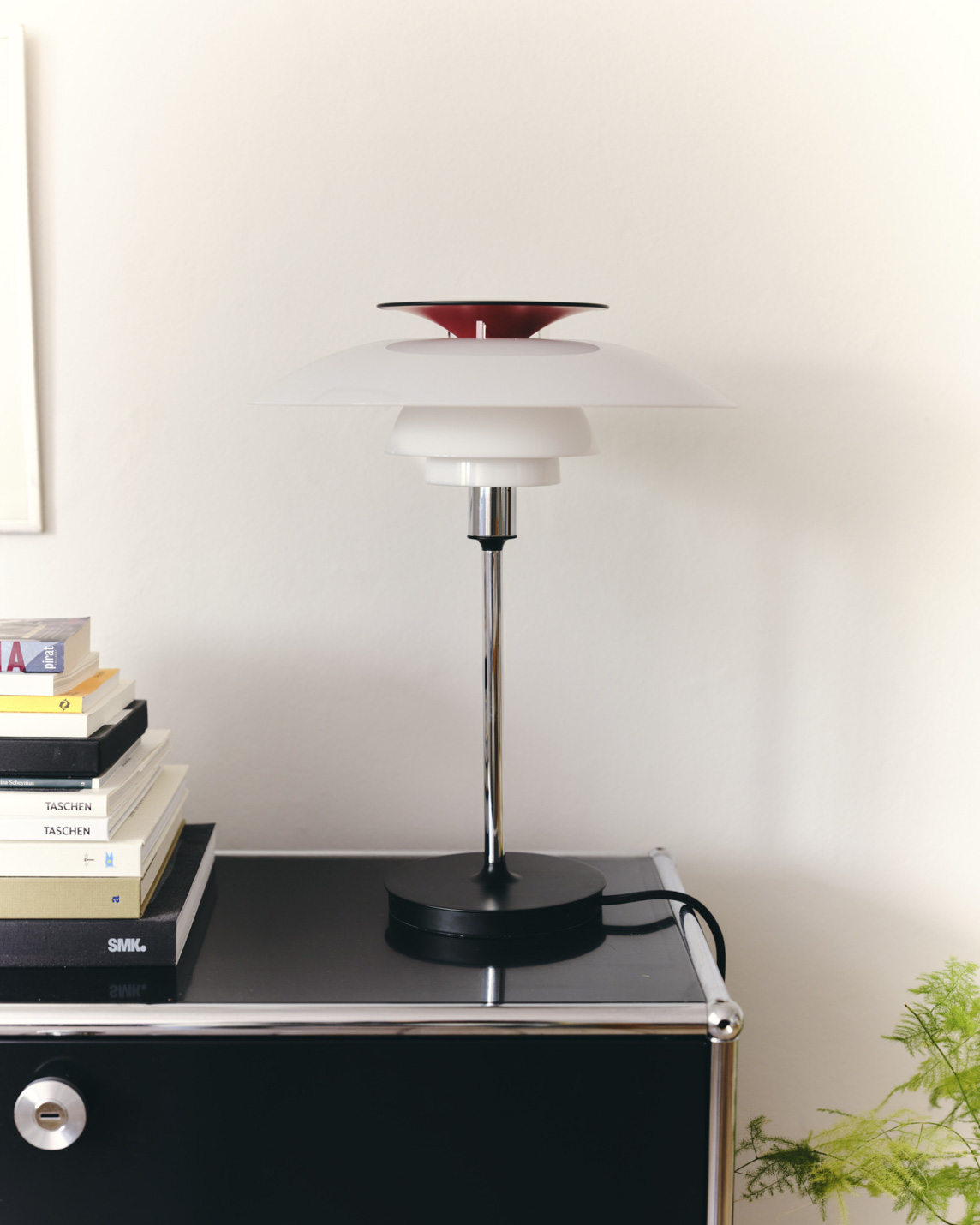 ルイスポールセン（Louis Poulsen） PH80 テーブル シルヴァー・クローム