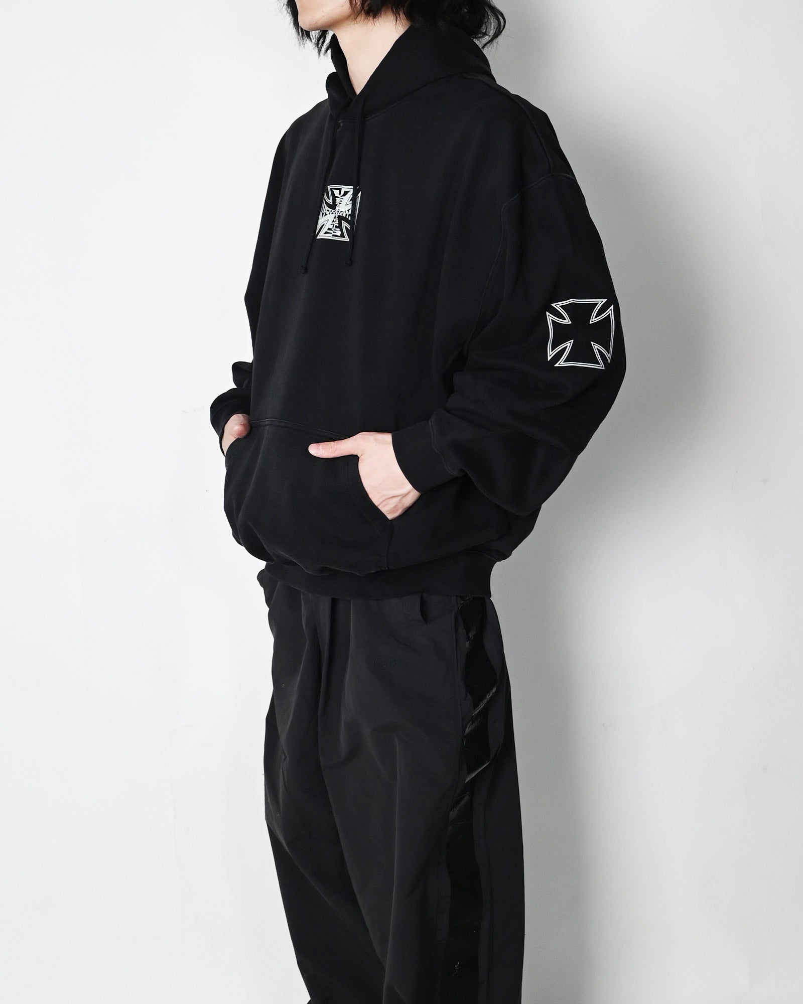 VETEMENTS (ヴェトモン) SS26 パーカー・フーディー TRIPPLE BIKER