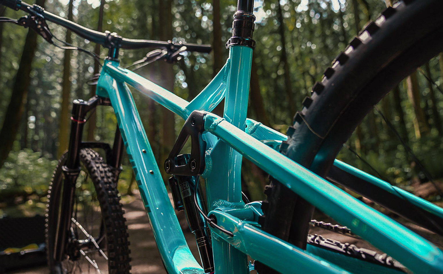 Devinci Chainsaw GX 12s Review by Freehub Magazine