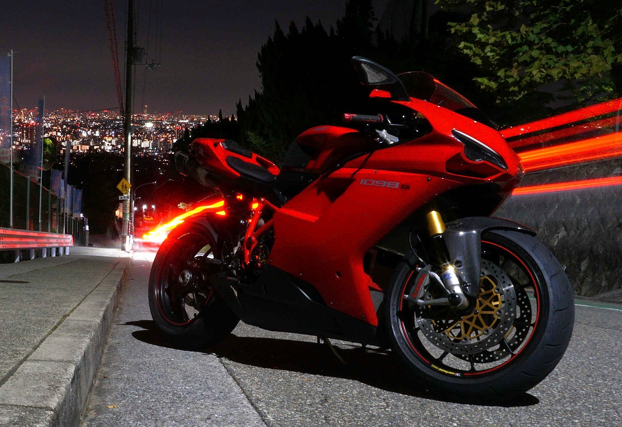 ZX-12RからZX-12Rに乗りかえる？ - D-EVO