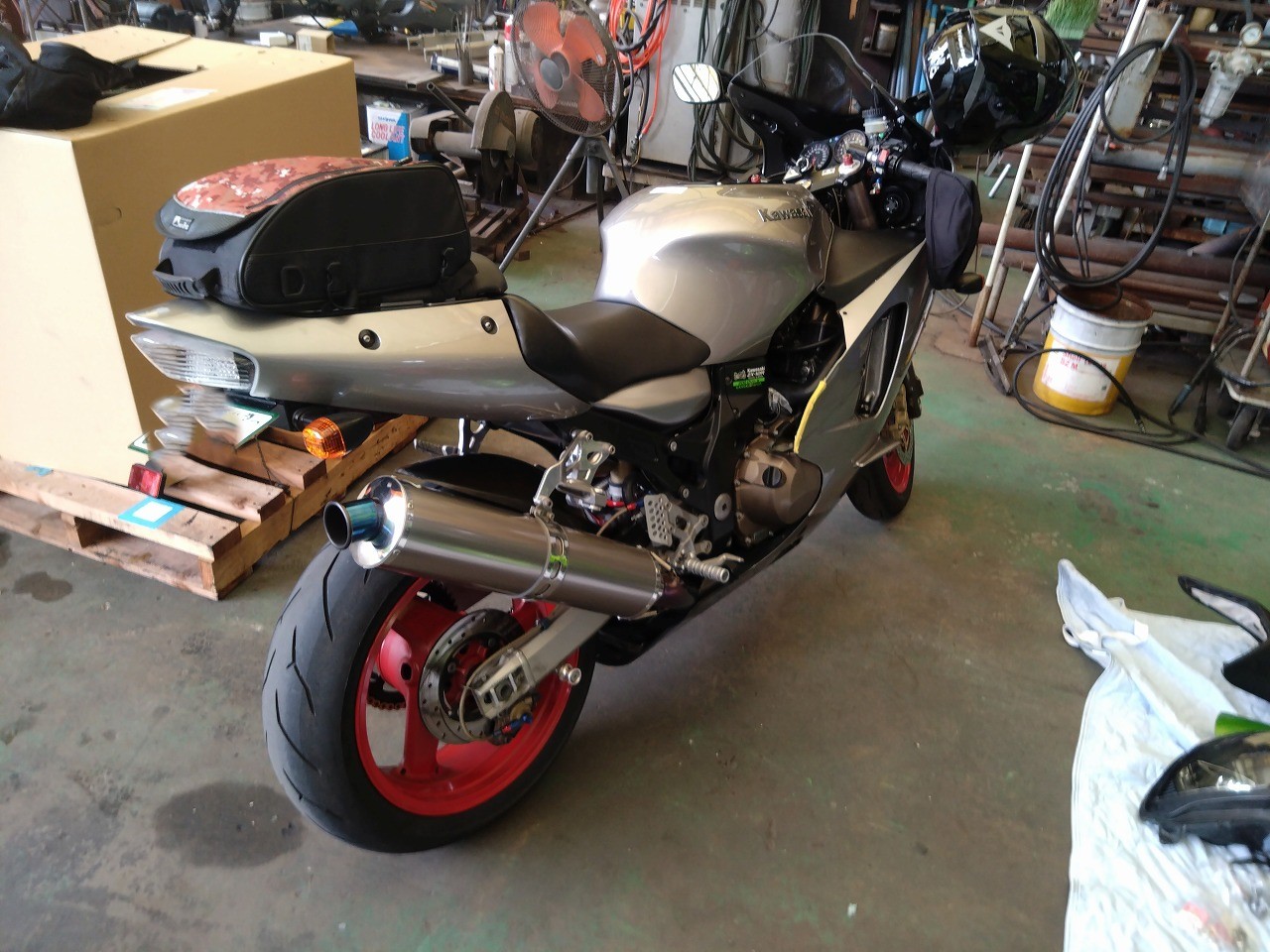 ZX-12R（A1）バッテリー突然死(；ﾟДﾟ) - D-EVO