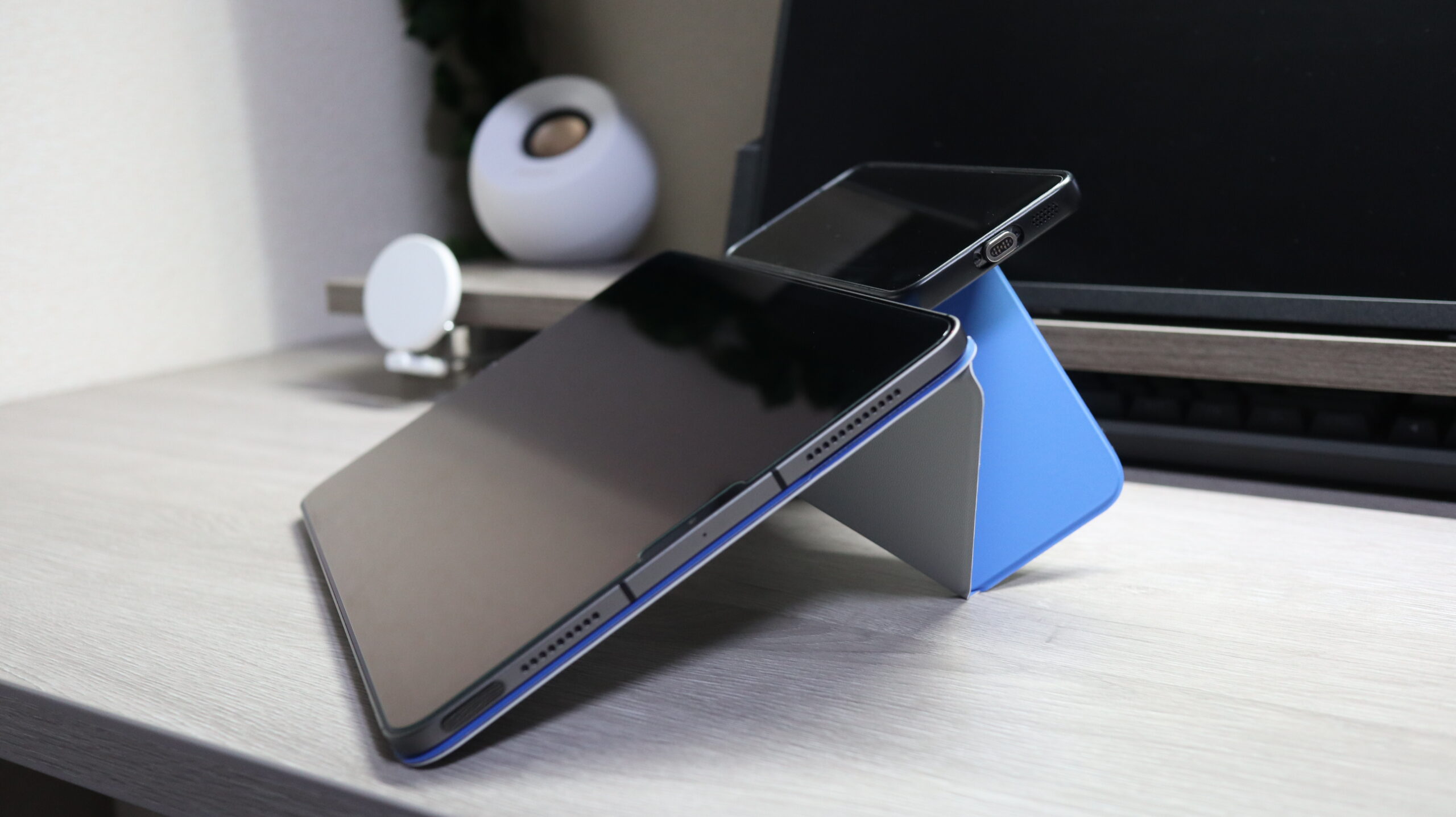 20種類以上に変形、iPadをいろんな角度にできるMOFTダイナミック